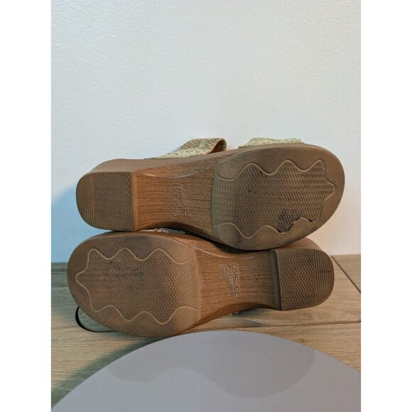 Dansko Women’s Sophie Slide Sandal Clog size 39 US 8.5-9 Gold Animal Print - Picture 10 of 10